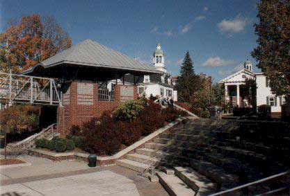 Streeter Hall Amphitheater